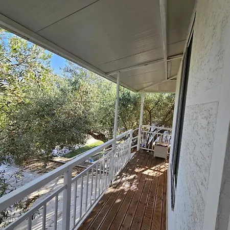 Apartamento Sea Bed And Restaurant 2 *