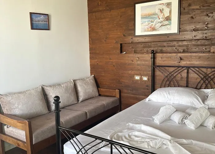 Apartment Sea Bed And Restaurant 2 *
